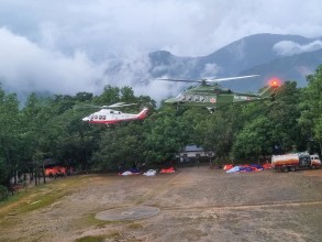 ३ हजार ९६७ जनाको हवाई उद्धार, प्रभावित क्षेत्रमा खोजी र राहत जारी