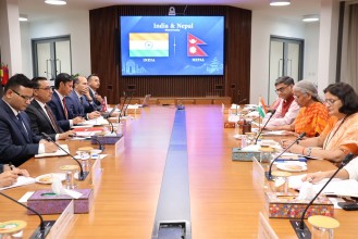 भारत भ्रमणको दोस्रो दिन अर्थमन्त्री डा. स्वर्णिम वाग्ले महत्त्वपूर्ण कूटनीतिक र द्विपक्षीय भेटघाटमा सहभागी हुने