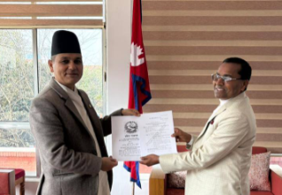 गृहमन्त्री अर्यालसँग र मधेसका गृहमन्त्री महतोको भेटवार्ता