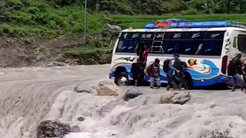 ६ वर्षदेखि पुल अलपत्र, कजवे बग्दा विद्यार्थीसहित तीन जिल्लाका यात्रुलाई सास्ती