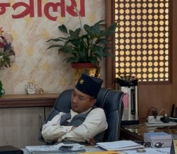गृहमन्त्रीले सुने कार्यालयमै सर्वसाधारणका गुनासा