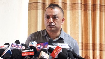 राजनीतिमा बढ्दो विकृतिले असन्तुष्टि विस्फोट हुन सक्छ : गगन थापा