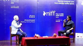 ‘शोले’ निर्देशक सिप्पी र महानायक हमालबीच भयो संवाद