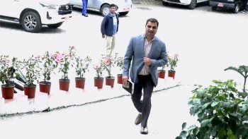 सरकारले सुकुम्बासी हटाउने काम हतारमा गर्‍यो : प्रदीप पौडेल