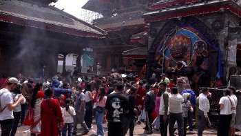 नयाँ वर्षमा बसन्तपुरमा चहलपहल, पर्यटकको भीड बढ्यो