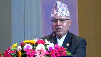 प्रत्येक आन्दोलन र नागरिक विद्रोहमा पहिलो आक्रमण निजी क्षेत्रमा हुनु दुखद् : अर्थमन्त्री खनाल