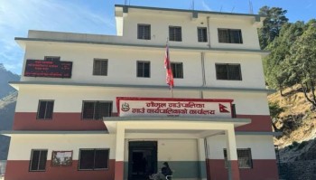 गौमुल गाउँपालिकामा नियमित खोपबाट छुटेका बालबालिकाको खोजी अभियान सुरु