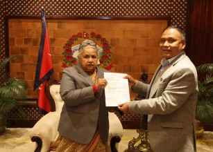 ऊर्जा, भौतिक तथा सहरी विकास मन्त्री कुलमान घिसिङले दिए राजीनामा