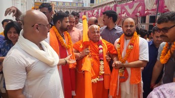 भारतप्रति प्रधानमन्त्री बालेनको दृष्ट ठिक छैन् : स्वामी रामभद्राचार्य