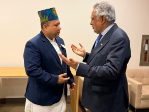 परराष्ट्रमन्त्री खनाल र पाकिस्तानका उपप्रधानमन्त्री दारबिच भेटवार्ता 