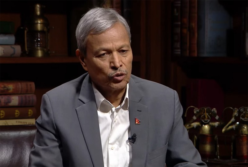 भीम रावलको प्रश्न- के मन्त्री र अरूका लागि फरक-फरक कानून छ ?