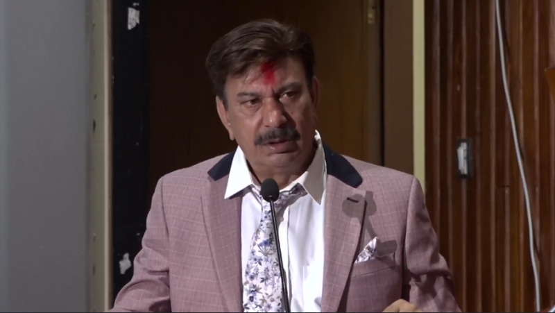 चलचित्र क्षेत्रका लागि निर्माता र कलाकारले आफ्नो घरखेत बेचेका छन् : भुवन केसी