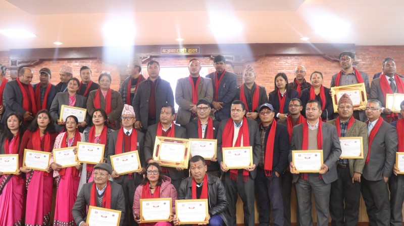 गोदावरी नगरले गर्‍यो विद्यार्थी, शिक्षक र विद्यालयलाई सम्मान