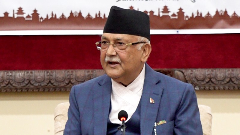 प्रधानमन्त्री ओलीले आज पत्रकार सम्मेलन गर्दै