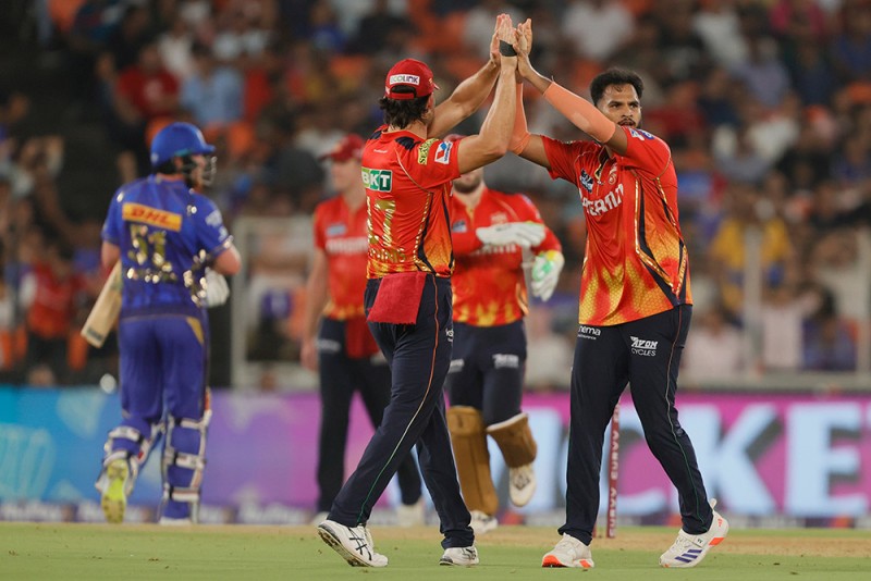 मुम्बईलाई हराउदै पञ्जाव आइपिएलको फाइनलमा