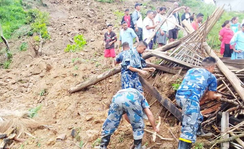 बाढी, पहिरो लगायतका विपद्‍मा परी हालसम्म १९० जनाको मृत्यु
