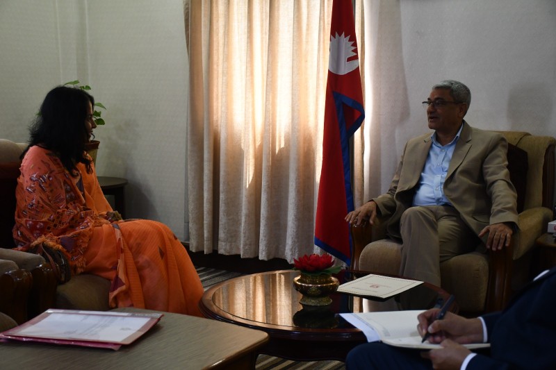 श्रीलंकाका कार्यवाहक राजदूतद्वारा गृहमन्त्री लेखकसँग भेटवार्ता 