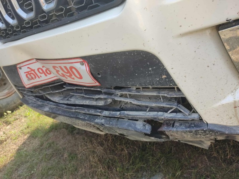 माओवादी कोशी संसदीय दलका नेता आङ्बो चढ्ने गाडीको ठक्करबाट युवकको मृत्यु, चालक नियन्त्रणमा