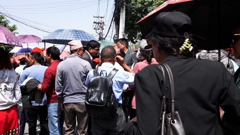 शिक्षक आन्दोलन थप चर्कियो, सिंहदरबार र वालुवाटारको कुर्सीमा काँडा उम्रिएको दाबी