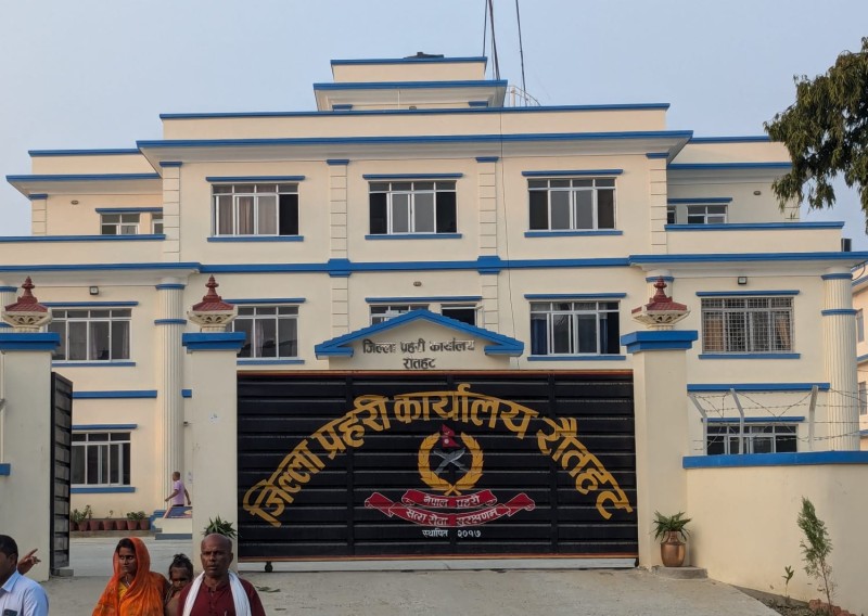 रौतहट प्रहरीद्धारा ११ जना प्रतिवादी पक्राउ