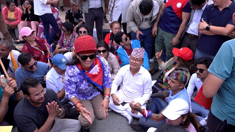 राजावादीहरूको आन्दोलन तेस्रो दिन पनि जारी,  मोहम्मद आफताब आलमलाई प्रधानमन्त्री बनाउन सुझाव !