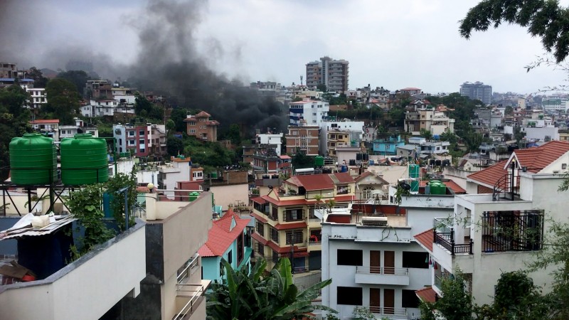 कांग्रेस प्रवक्ता डा.महतको निजी निवासमा आगजनी