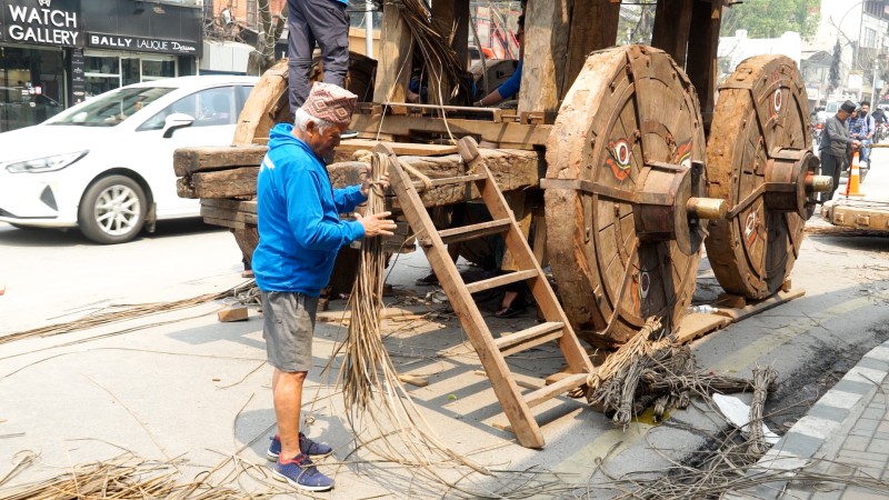 सिंगारिदै सेतो मछिन्द्रनाथको रथ