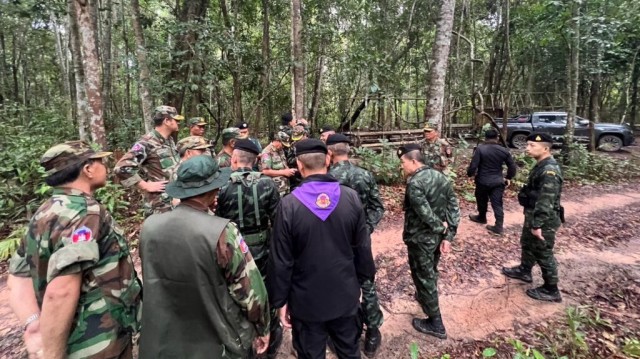 थाइल्यान्ड र कम्बोडियाबीच तनाव, १२ जनाको मृत्यु