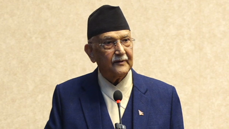 राधिकाको किताव २४ क्यारेटको सुनजस्तै हो, यसमा सत्य कुरा मात्र छ : ओली