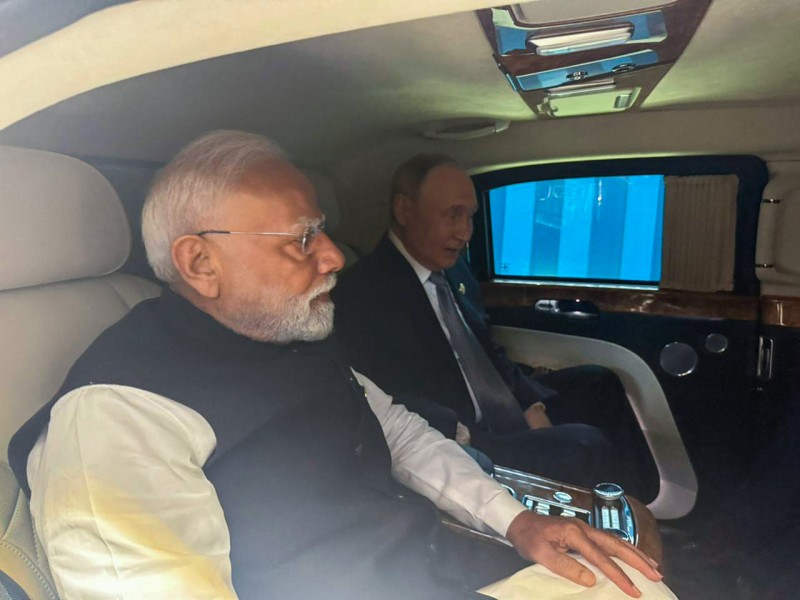एससीओ शिखर सम्मेलनपछि मोदी र पुटिन एउटै गाडीमा, अमेरिकी शुल्कबारे छलफल