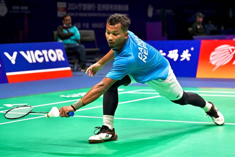 प्रिन्स विश्व वरीयताका शीर्ष २ का भिक्टरसँग पराजित