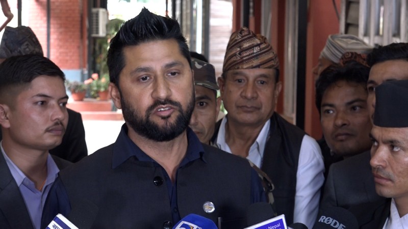 संसद्मा बोल्न पाउँ भन्दै रवि लामिछानेले दिए निवेदन 