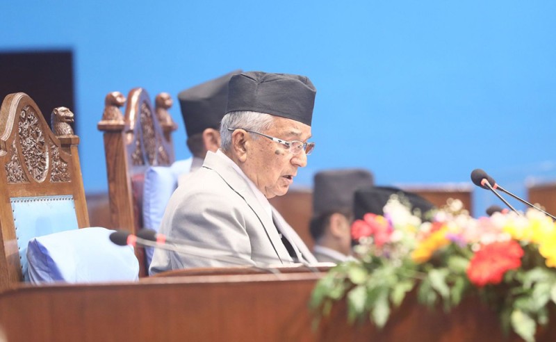 सरकारी विद्यालयका शिक्षक र कर्मचारी राजनीतिक दलको सदस्य बन्न नपाउने