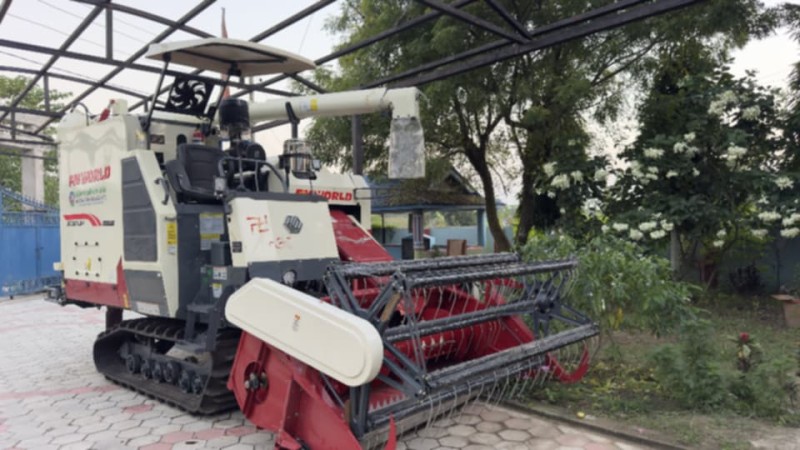 किसानको सहलगानीमा भित्रियो ६२ लाख बढीको आधुनिक मेसिन