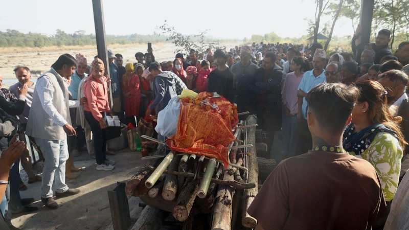 बालत्कारपछि हत्या गरिएकी अंशु गौतमको दाहासंस्कार