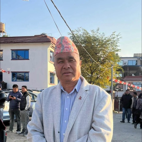 ओखलढुंगामा एमाले उम्मेदवार अस्मितालाई समर्थन गर्दै सिताराम गुरुङले पार्टी छाडे
